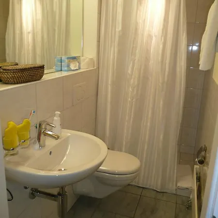 Hotel Weinhalde 3*