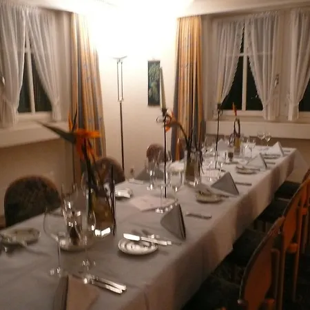 Weinhalde 3*